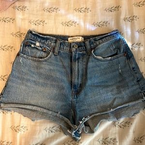Abercrombie & fitch curve love shorts